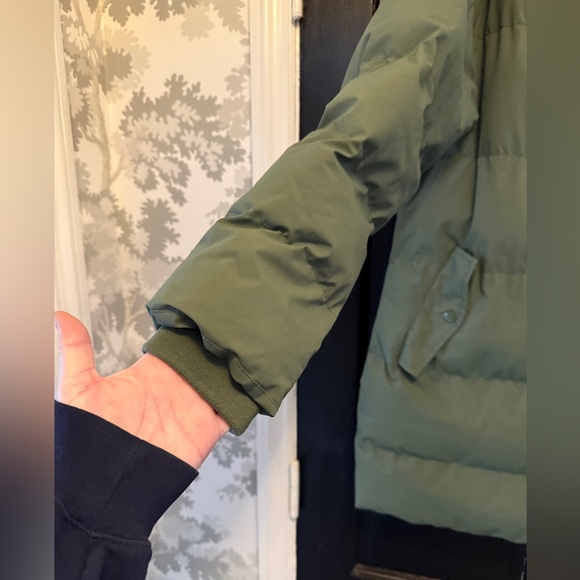 Plus size puffer coat - Picture 3 of 5